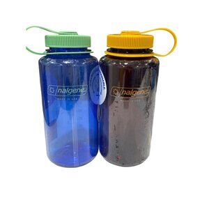 Nalgene 32 Oz (2-pack) Water Bottles With Loop-Top Lids BPA-Free Plastic (Cornfl